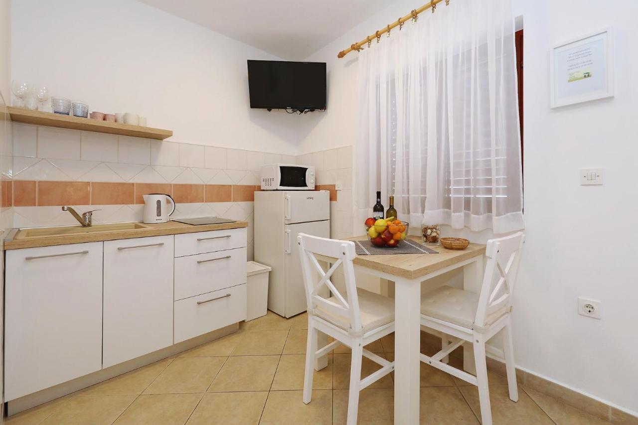 Apartmani Strpic Biograd Na Moru Eksteriør bilde